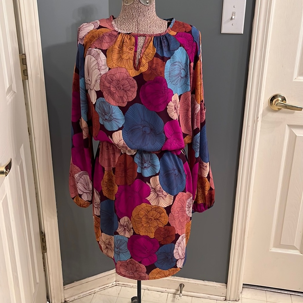Cute and colorful cold shoulder tunic/dress ReneeC M
